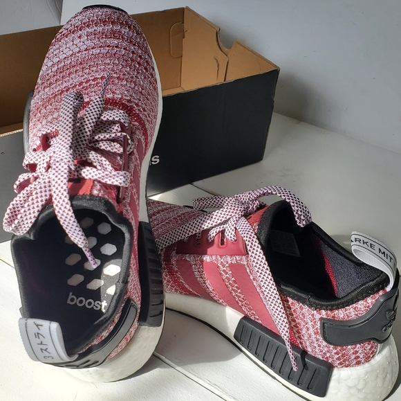 Adidas Boost Burgundy NMD R1 Running Shoes Sneakers - Picture 6 of 10